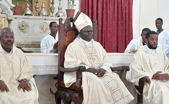 São Tomé: Bispo pede aos sacerdotes fidelidade no exercício do ministério