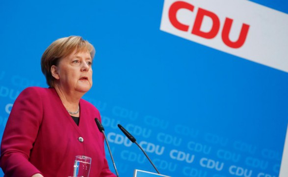 Angela Merkel deixa política em 2021