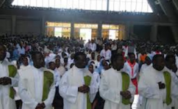 Clero Diocesano de Benguela está reunido