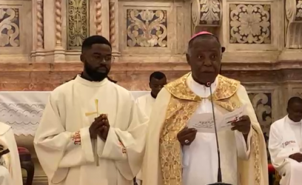 Está aberto o ano da oração na Arquidiocese de Luanda