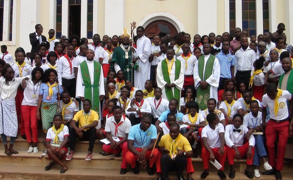 Arcebispo de Malanje apela firmeza aos jovens do MEJ 