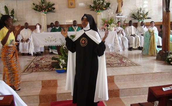 Irmãs de São João Baptista celebram Centenário 