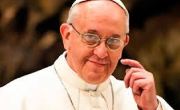 Papa exorta os cristãos a não se darem por vencidos e a confiarem em Deus 