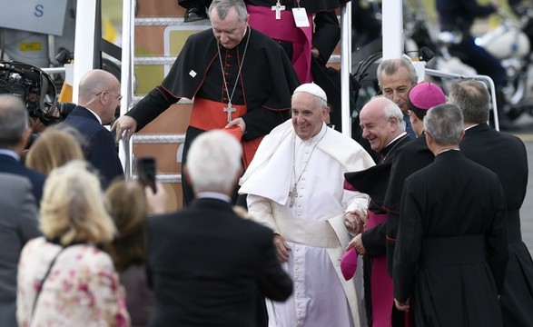 Papa chega a Filadélfia para encerrar Encontro Mundial das Famílias