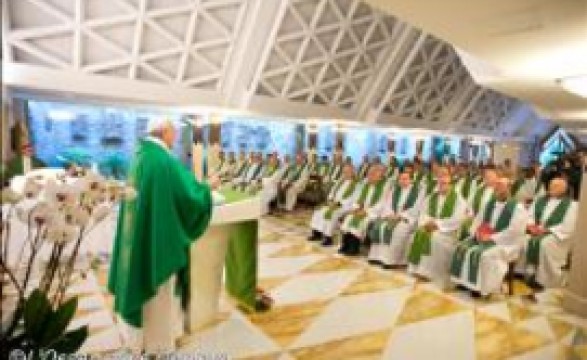 “Ciúmes, invejas e mexericos destroem as comunidades cristãs” afirma Papa Francisco