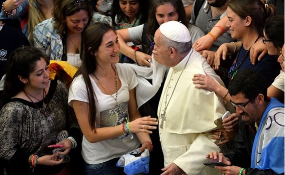 Família e trabalho pela dignidade humana, Papa na audiência geral