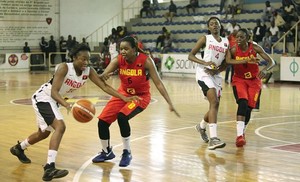 Angola nos quartos de final no Afrobaskat feminino 