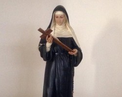  Sob o lema: “ mamã Santa Rita vem connosco para a missão” Uíge encerra peregrinação