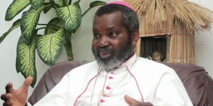 Arcebispo de Maputo já em Luanda para encontro dos bispos Lusófonos