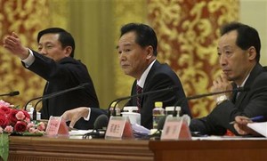PC chinês aprendeu com escândalos de corrupção e promete reformas
