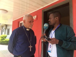 Entrevista Dom Jesus Tirso Blanco Em relação ao desenvolvimento da Diocese de Lwena