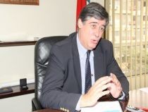 Embaixador de Portugal em Angola reconhece dificuldades