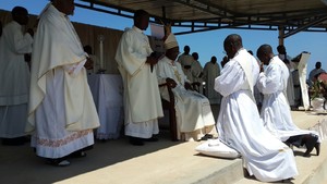 “O padre em comunhão com o seu bispo é ecónomos das graças de Deus”
