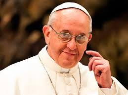 Papa exorta os cristãos a não se darem por vencidos e a confiarem em Deus 