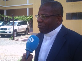 Bispo do Dundo” 11 de Novembro deve servir para relançar o país para o desenvolvimento”.
