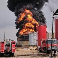 Explosão em refinaria de petróleo causa 37 mortos na Nigéria
