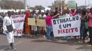 Angola perdeu quase 300 mil postos de trabalho no espaço de três meses