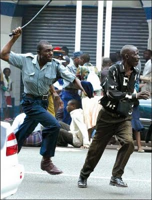15_22_zimbabwe_police