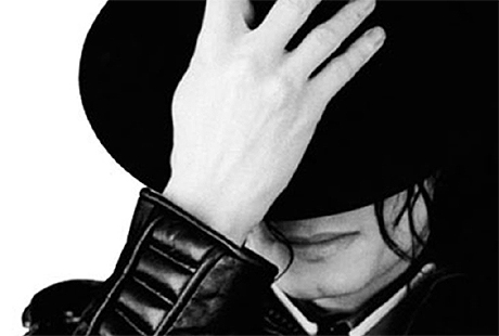 RTEmagicC_michael_jackson_txdam7756_0013c2.jpg