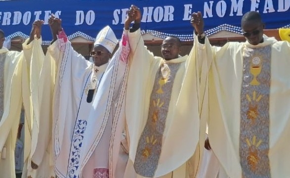 Dom Kiala destaca missão e perfil de um sacerdote diante dos desafios sociais