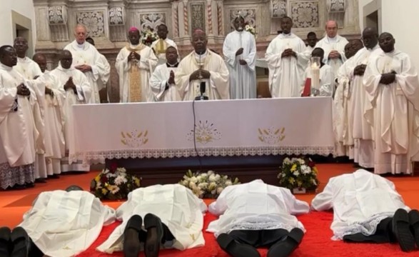 Aos novos diáconos, Arcebispo de Luanda recomenda, verdadeira entrega e humildade no servir a Deus