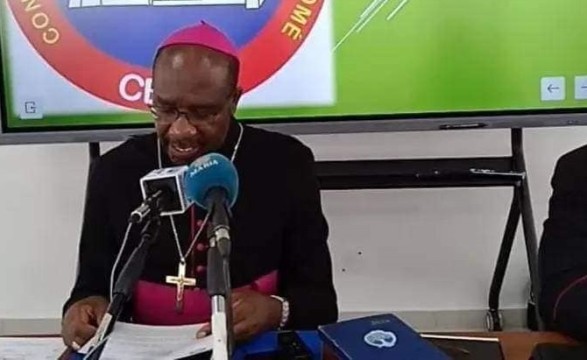 D. Imbamba apela à refundação da cultura política face ao agravamento da pobreza