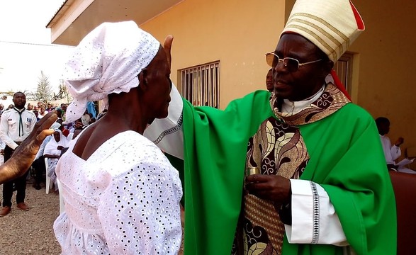 Bispo de Malanje alerta para a perigosa confiança em forças ocultas