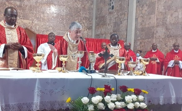 Nos 10 anos de pontificado do Papa Francisco, igreja angolana reza unida