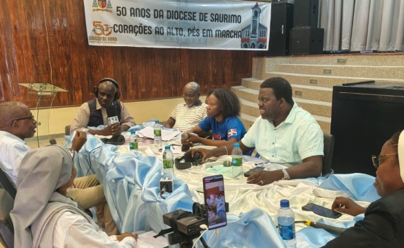 Mesa Redonda: Jubileu dos 50 anos da Diocese de Saurimo