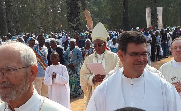 Missão católica da Kibala em festa