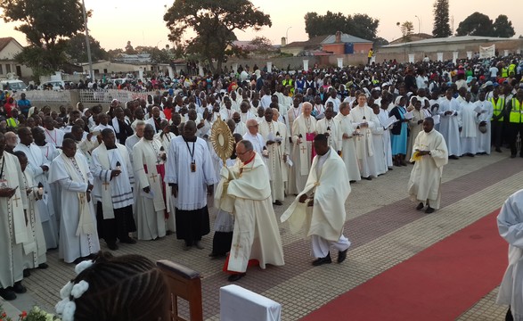 Igreja celebra solenidade do corpo e sangue de Deus