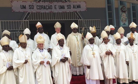 Deus espera uma resposta dos seus eleitos, afirma Dom Petar