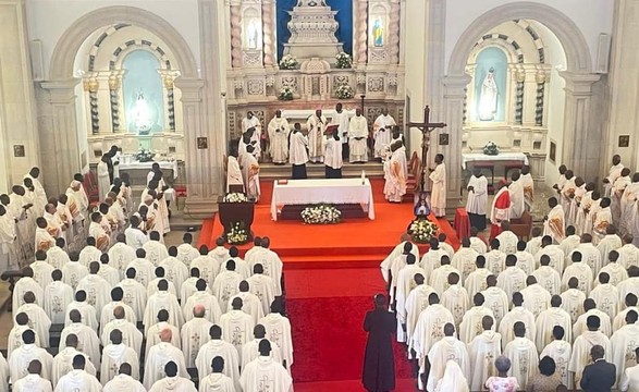 Sacerdote deve viver a sua missão pastoral todos os dias