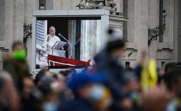 Papa convida a preparar o Natal com atitude de vigilância e oração