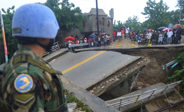Cubanos e haitianos vão receber ajuda de agências da ONU depois dos estragos do furacão Sandy