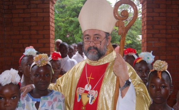 Bispo pede ajuda ao Governo na RCA por causa da situação crítica 