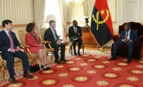 Reserva federal americana sem data à vista para o regresso dos dólares em Angola