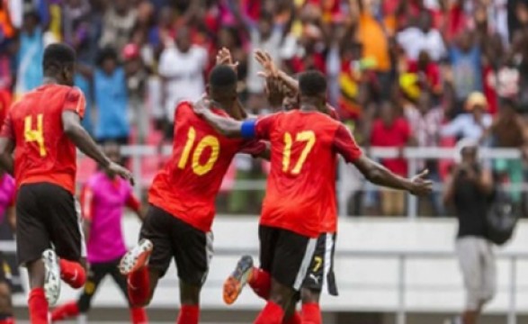 Angola qualifica-se a fase de grupos de qualificação ao Mundial