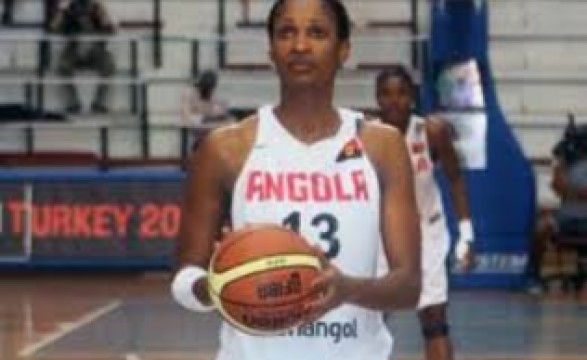 Mundial de Basket femenino Angola perde na primeira jornada  