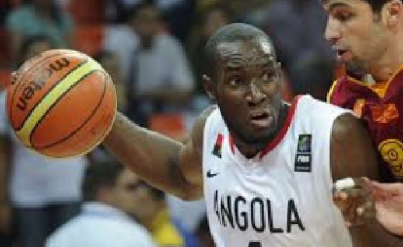 Angola estreia-se com vitória no Mundial de Basket