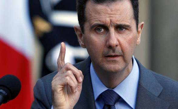 Assad diz que ameaça de ataques se baseia 