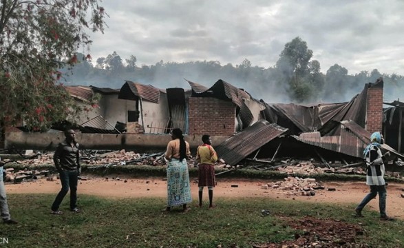 Papa Leão expressa dor por ataque à Igreja Católica na RD Congo