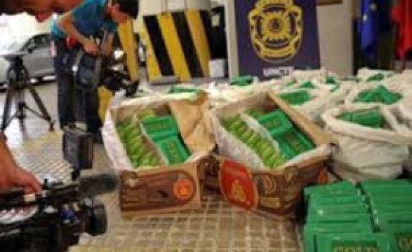 Bananas à venda escondiam 11 milhões de euros em cocaína