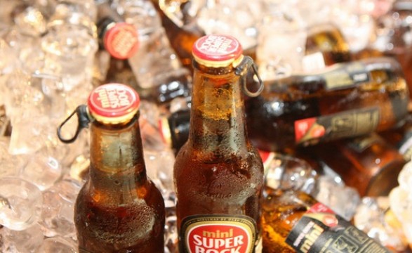 Ouvintes ecclesia defendem agravamento na taxa de importação de bebidas alcoólica no país 