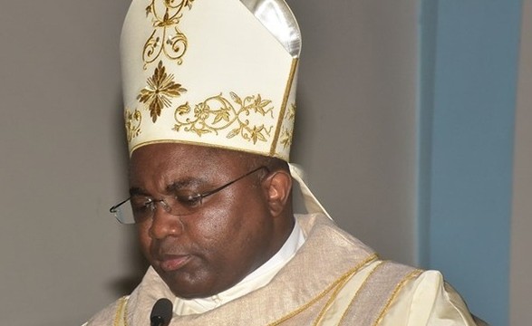 Bispo de Cabinda apela à consciência de honestidade diante das faltas