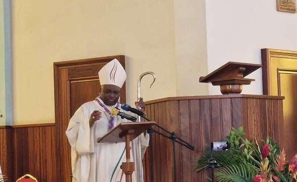 Perdão é a expressão mais sincera de amor e quem não sabe perdoar vai morrer sozinho, diz D. Belmiro