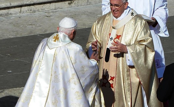 Bento XVI presente na beatificação de Paulo VI