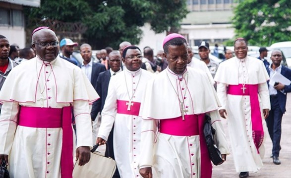 Bispos católicos na RDC pedem aos políticos para olharem para o sofrimento do povo