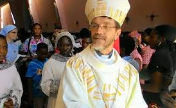 Bispo de Pemba denuncia “ataques bárbaros”