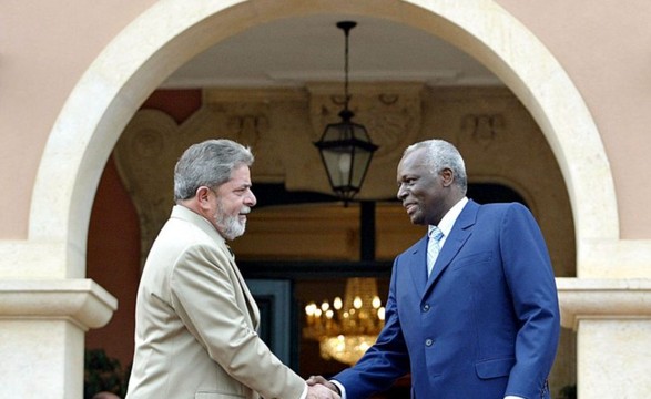 Documentos sobre negócios do Brasil com Angola e Cuba foram tornados secretos